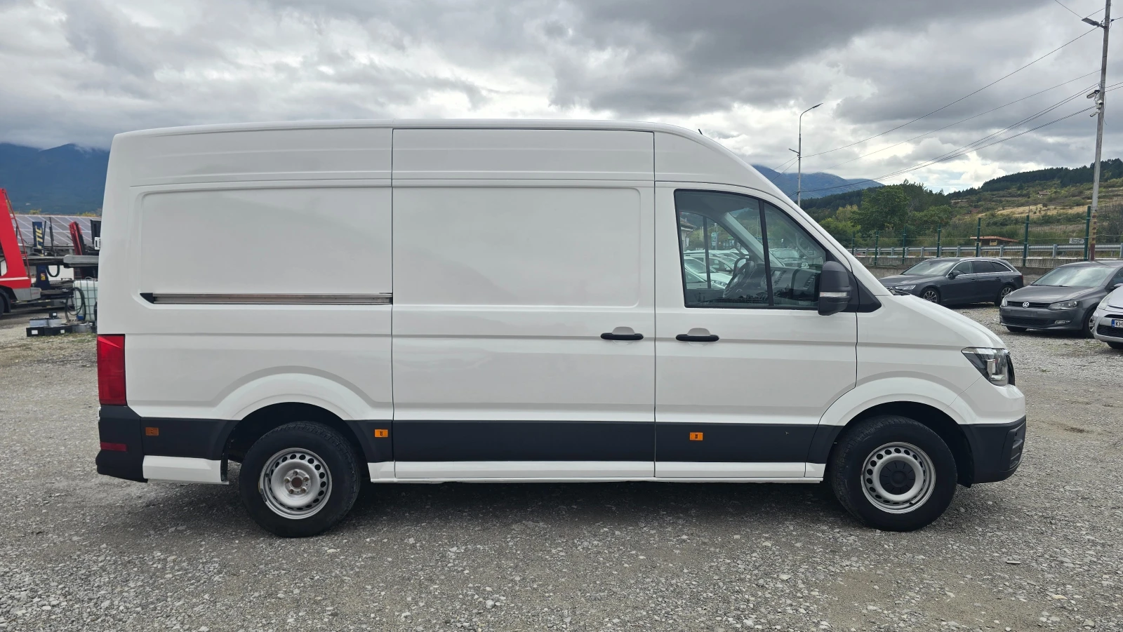VW Crafter 2.0TDI-Нов внос - изображение 3