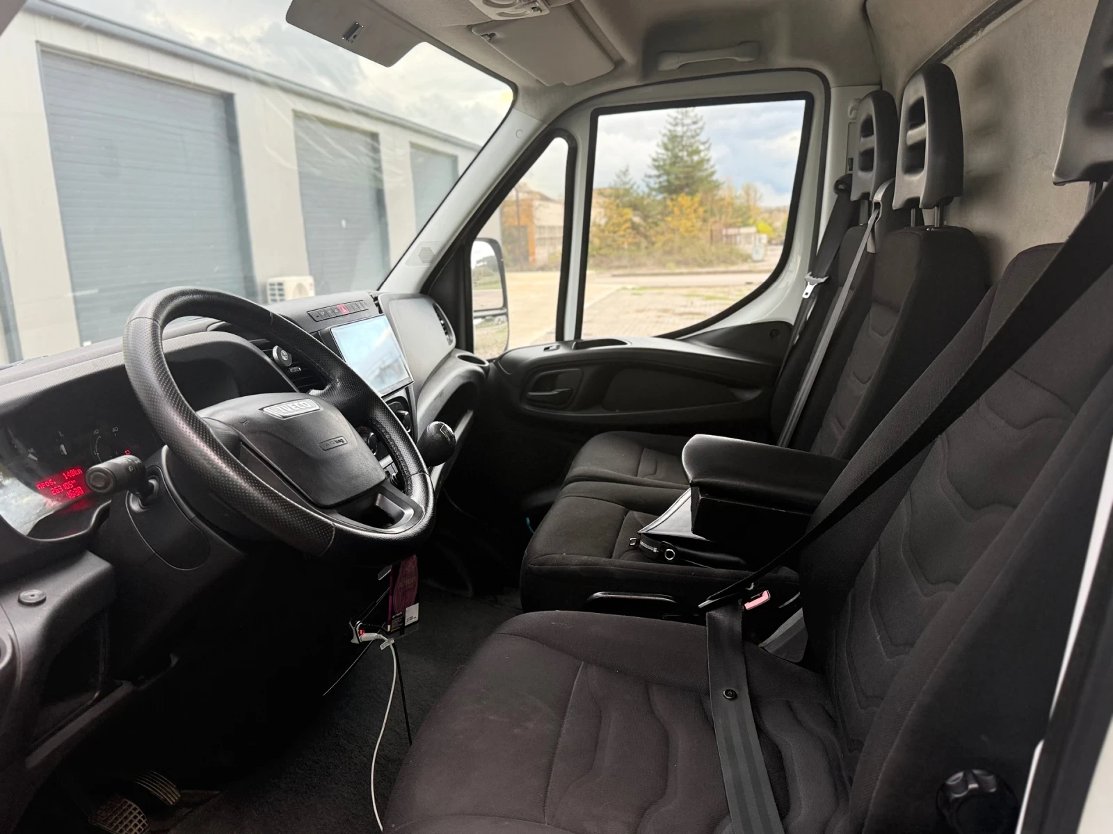 Iveco 35  - изображение 2