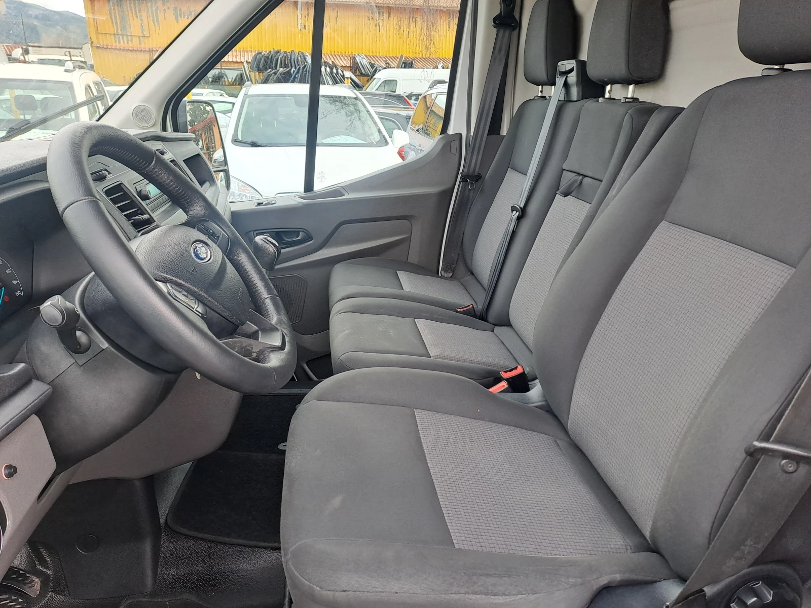 Ford Transit 2.0 TDCI - изображение 10