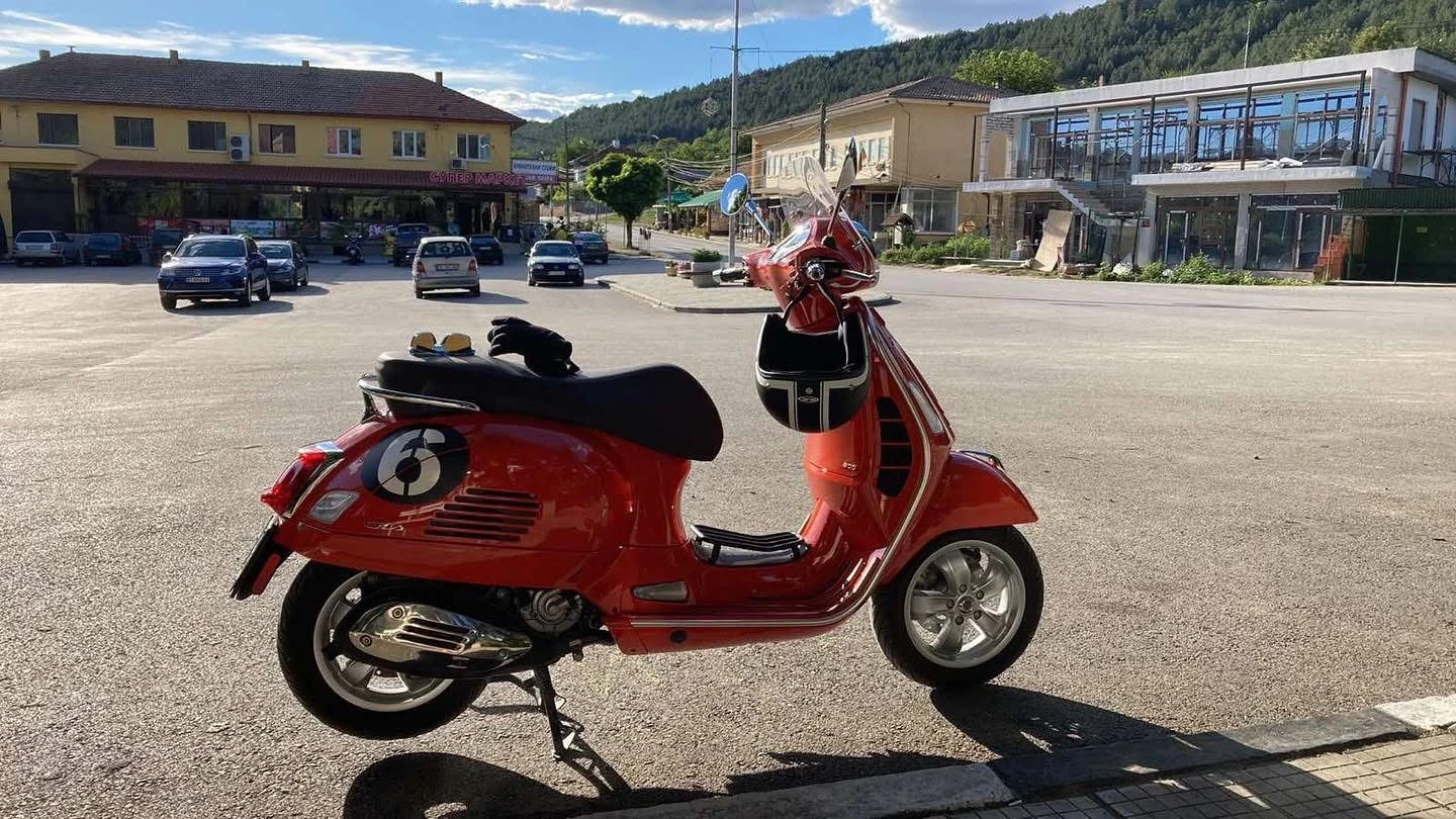 Vespa GTS GTS300 HPE, снимка 1