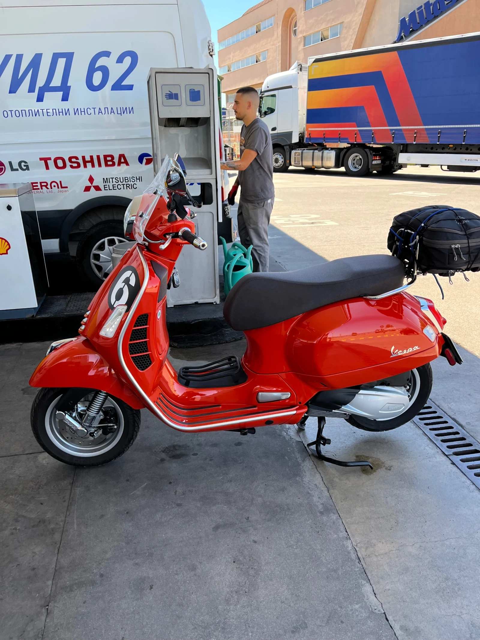 Vespa GTS GTS300 HPE - изображение 2