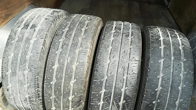 Гуми Летни 205/70R15, снимка 2 - Гуми и джанти - 25308271