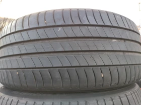 Гуми Летни 215/45R17, снимка 1 - Гуми и джанти - 48993633