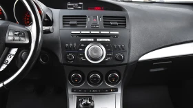 Mazda 3 2.0 DISI, снимка 14