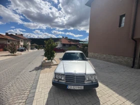 Mercedes-Benz 124, снимка 9
