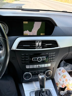 Mercedes-Benz C 220, снимка 6