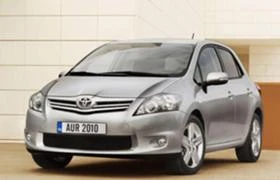 Toyota Auris 1.6 - изображение 1