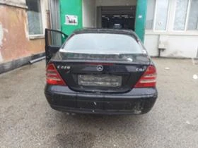 Mercedes-Benz C 220 2.2CDi | Mobile.bg    3