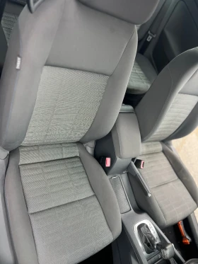 VW Golf 1.9 TDI Автоматик, снимка 11