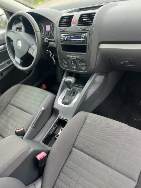 VW Golf 1.9 TDI Автоматик, снимка 10