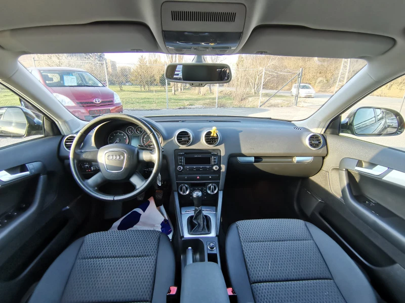 Audi A3 1.8T Sportback Swiss, снимка 13 - Автомобили и джипове - 44975319