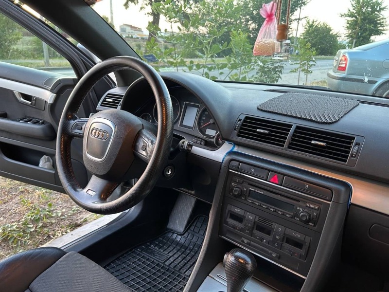 Audi A4 2.0D, снимка 10 - Автомобили и джипове - 46391107