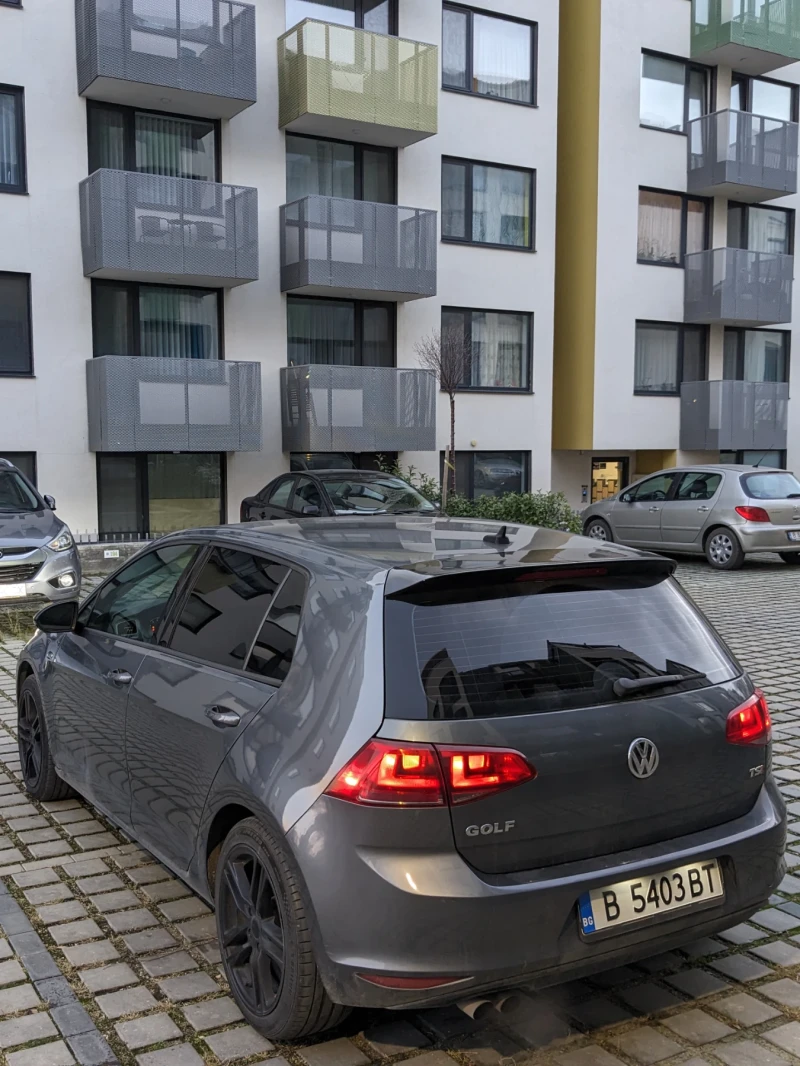 VW Golf 1.8 TSI + Газ/Бензин, снимка 8 - Автомобили и джипове - 48384015