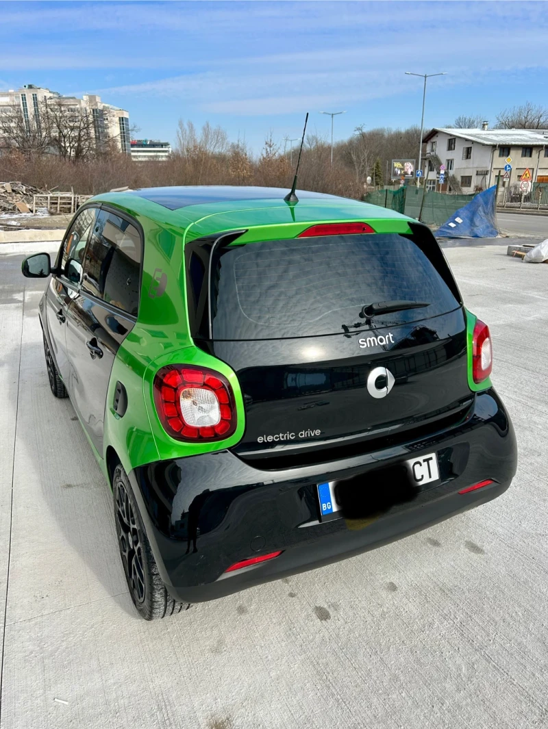 Smart Forfour, снимка 4 - Автомобили и джипове - 49244392