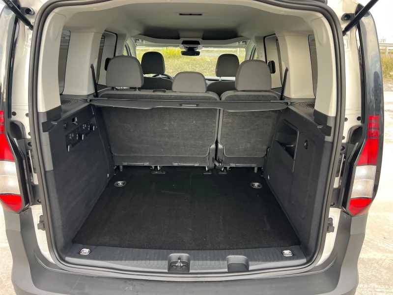 VW Caddy 2.0тди-клима-пътнически, снимка 8 - Автомобили и джипове - 52009492