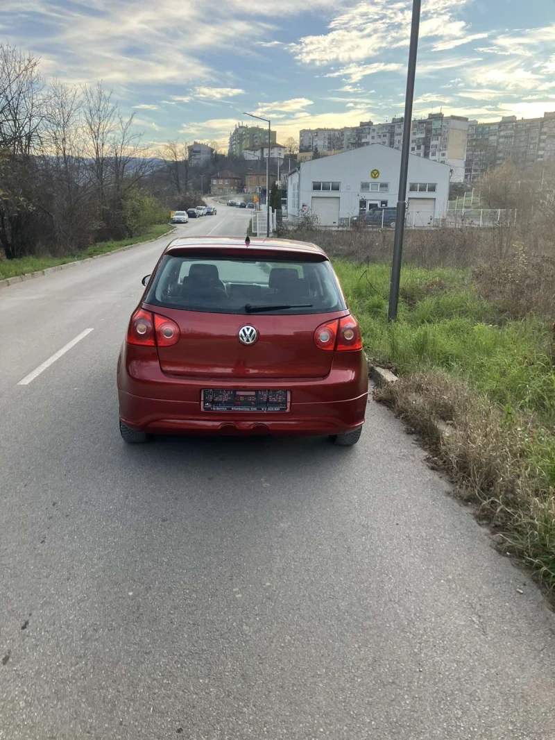 VW Golf 5 , снимка 4 - Автомобили и джипове - 52877542