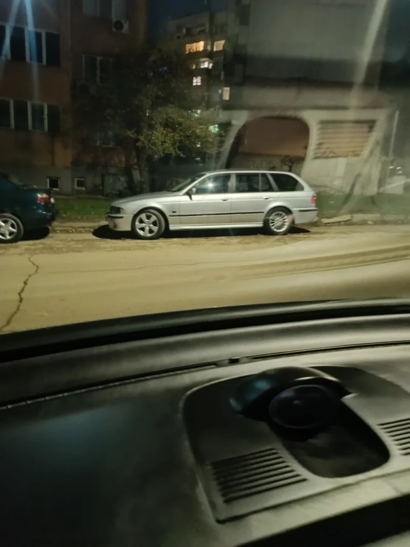 BMW 530 3.0D, снимка 9 - Автомобили и джипове - 53481491