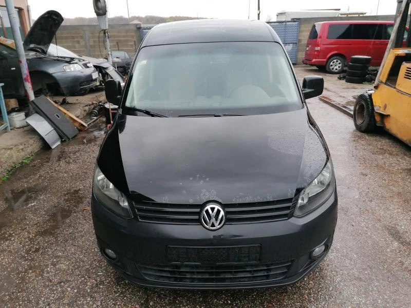 VW Caddy 1.6 TDI НА ЧАСТИ, снимка 1 - Автомобили и джипове - 47534885