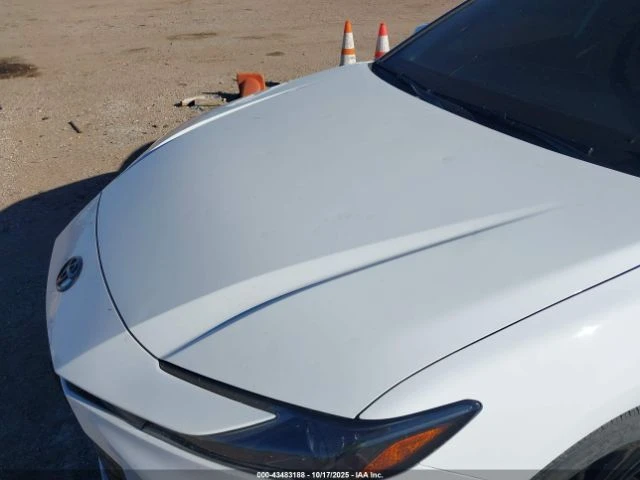 Toyota Camry, снимка 15 - Автомобили и джипове - 53225417