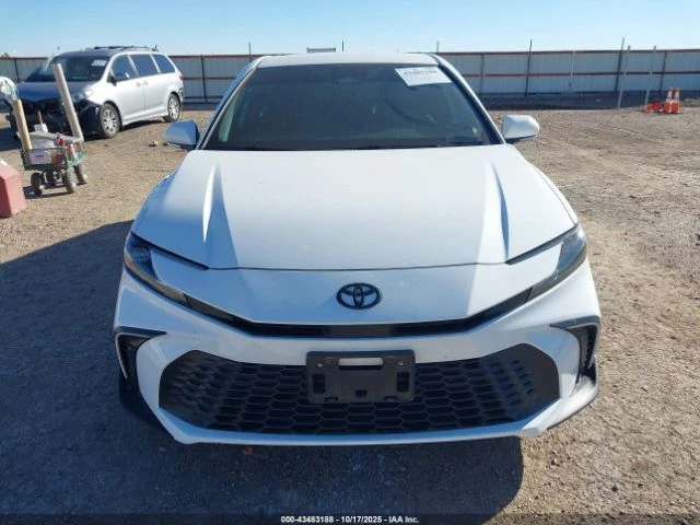 Toyota Camry, снимка 2 - Автомобили и джипове - 53225417