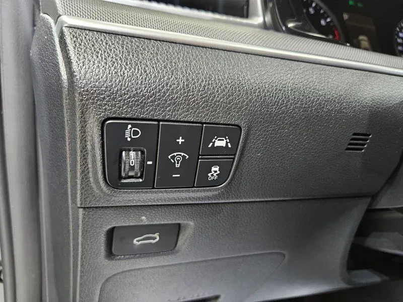 Kia K5 2.0 Lpi Trendy, снимка 17 - Автомобили и джипове - 55937048