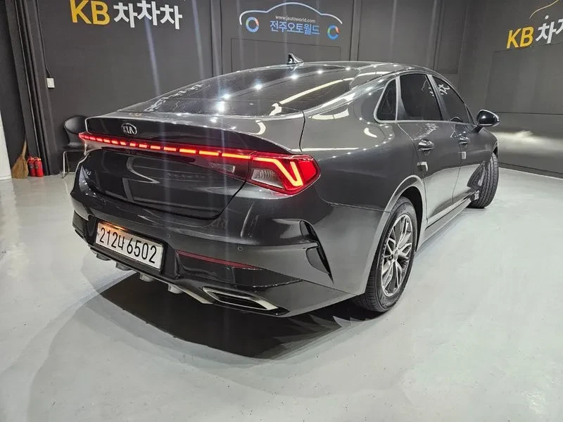 Kia K5 2.0 Lpi Trendy, снимка 7 - Автомобили и джипове - 55937048