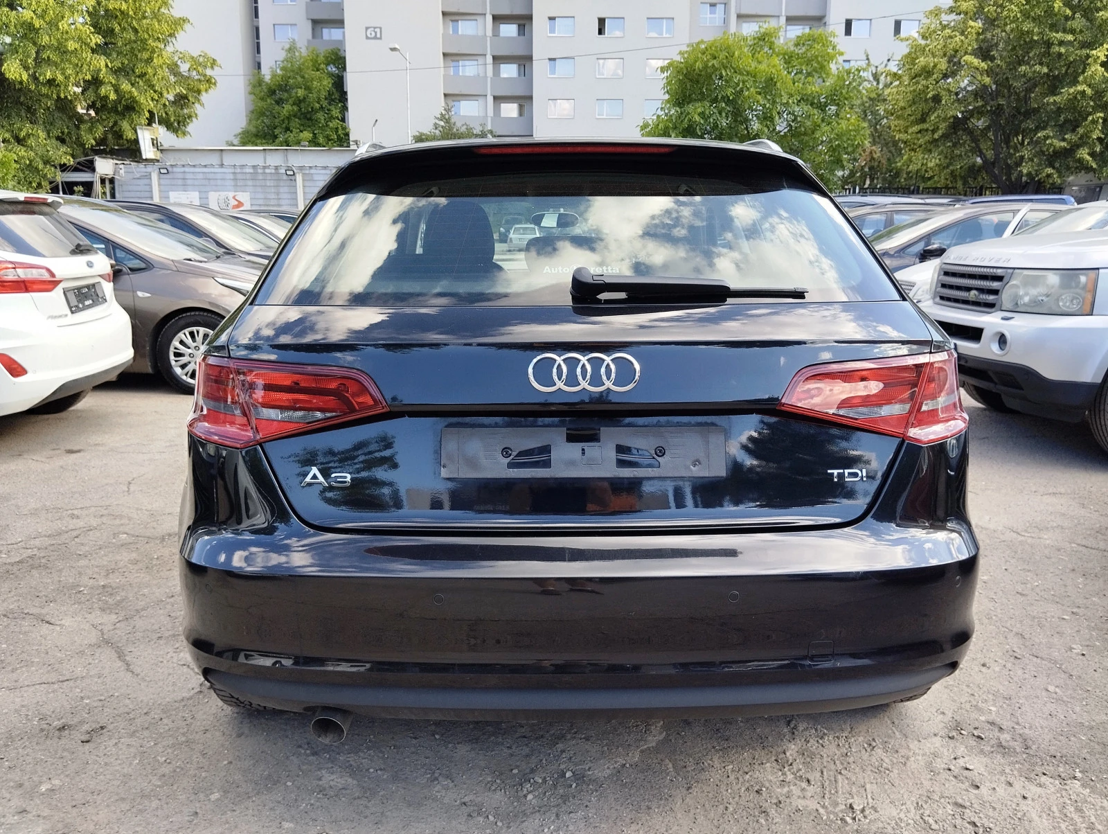 Audi A3 1.6 TDI AUTOMATIC - изображение 6