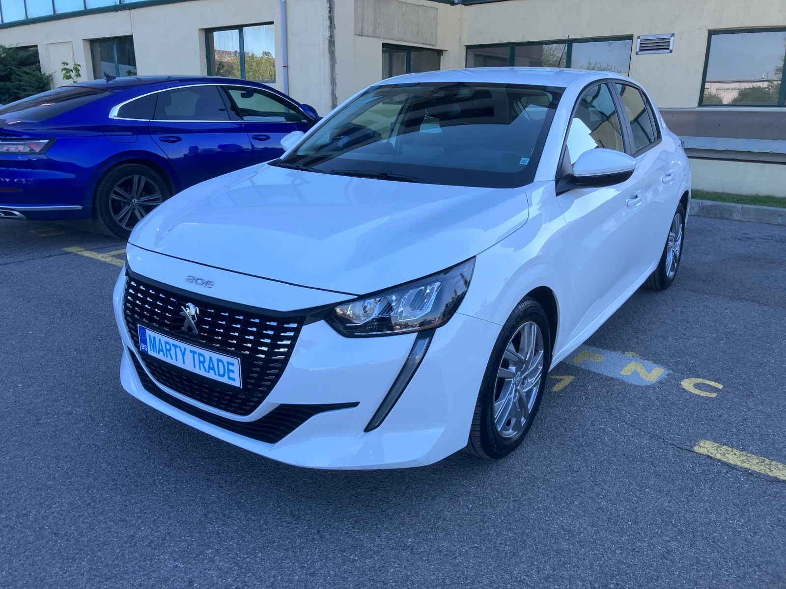 Peugeot 208 1.2i-Allure-e6d | Mobile.bg — изображение 1