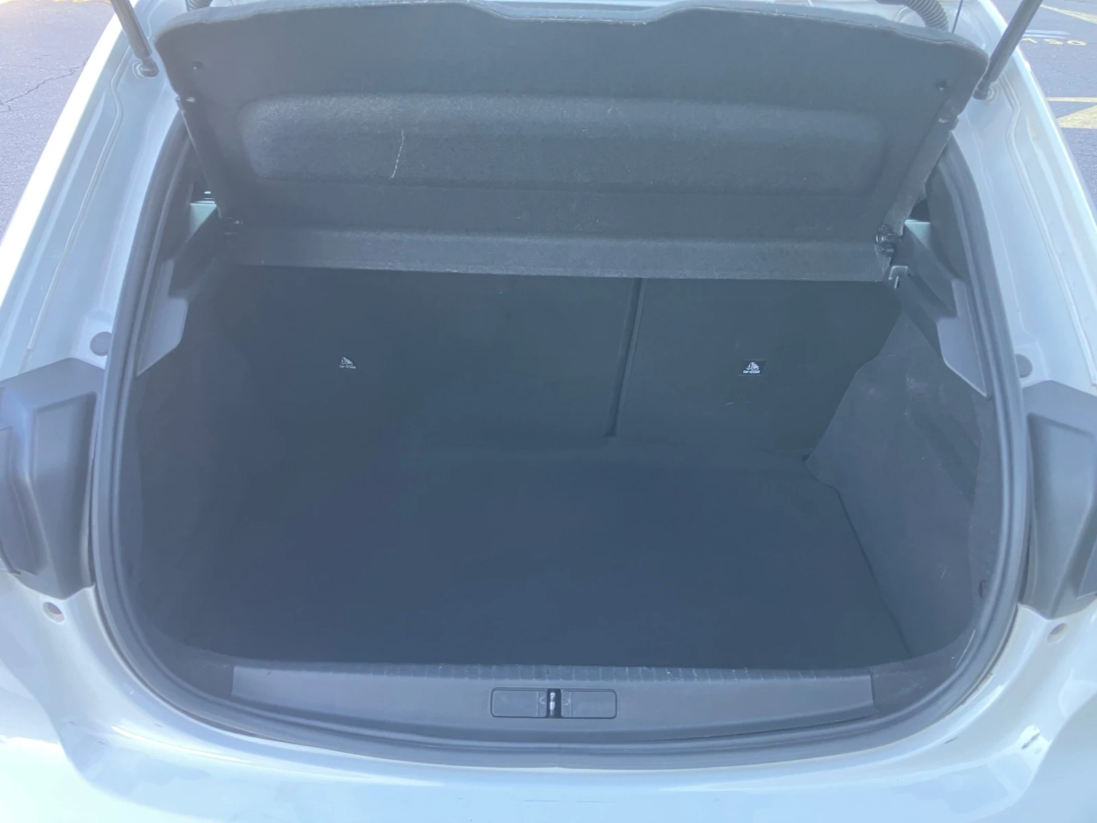 Peugeot 208 1.2i-Allure-e6d | Mobile.bg — изображение 11