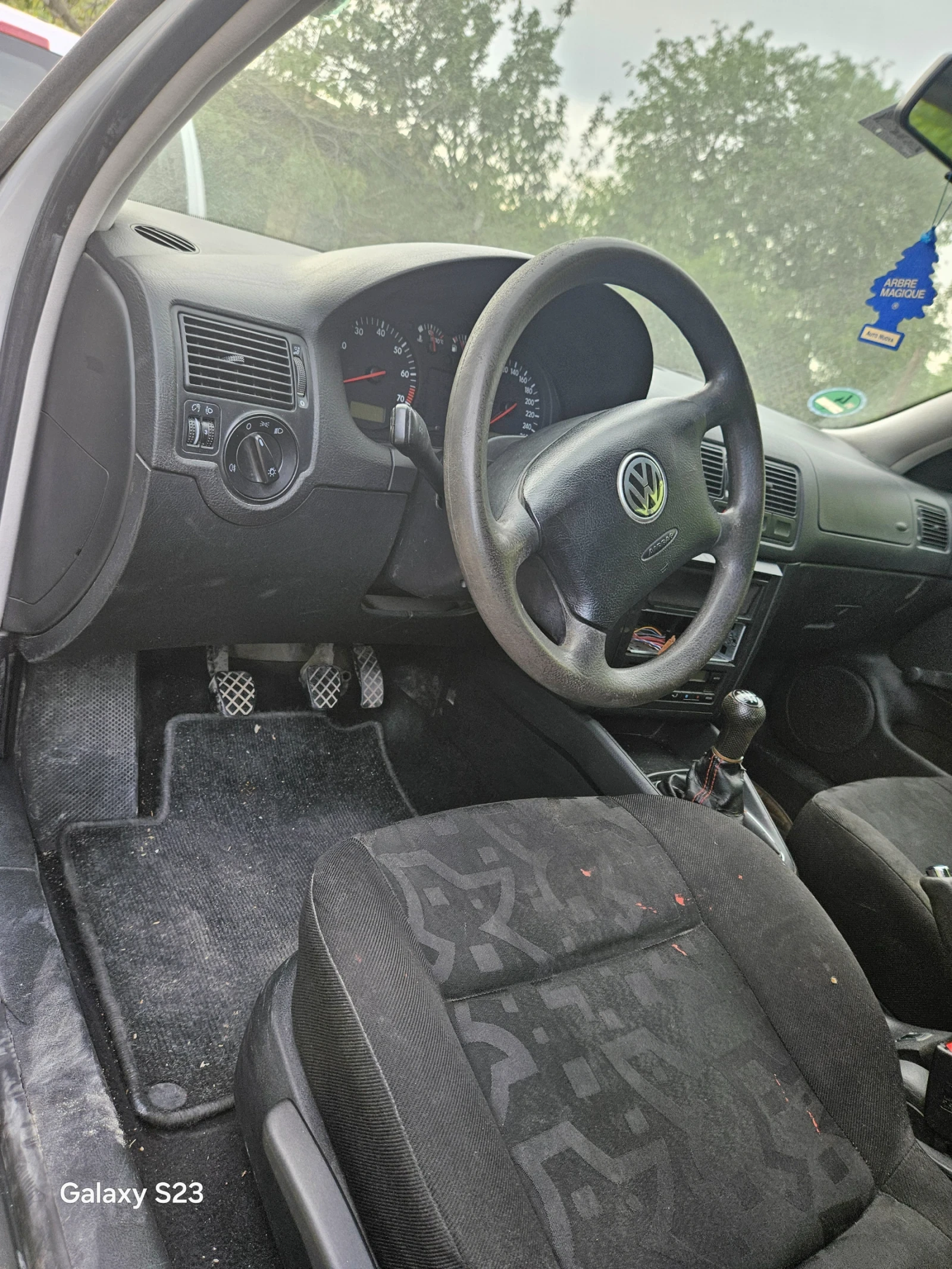 VW Golf 1.6 SR | Mobile.bg   11