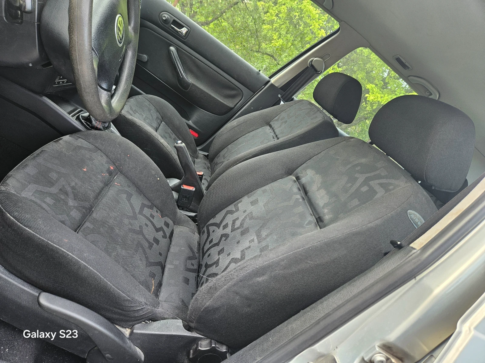 VW Golf 1.6 SR - изображение 9