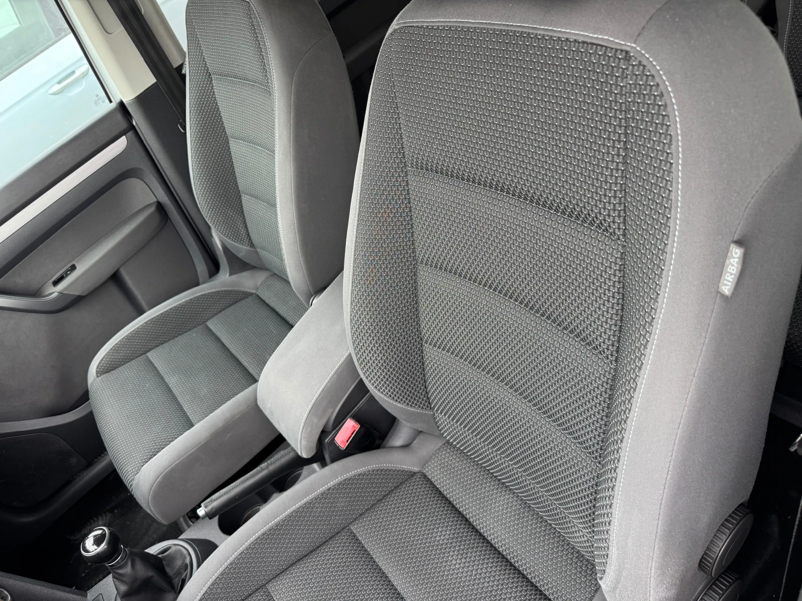 VW Touran  - изображение 8