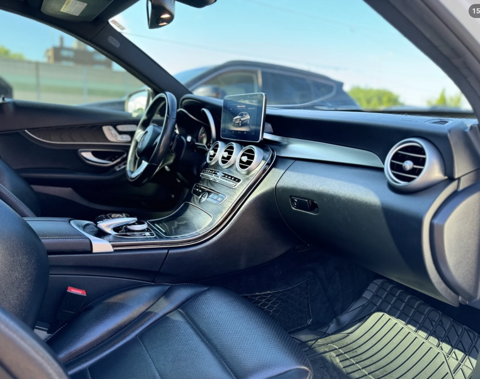 Mercedes-Benz C 300 4MATIC - изображение 9