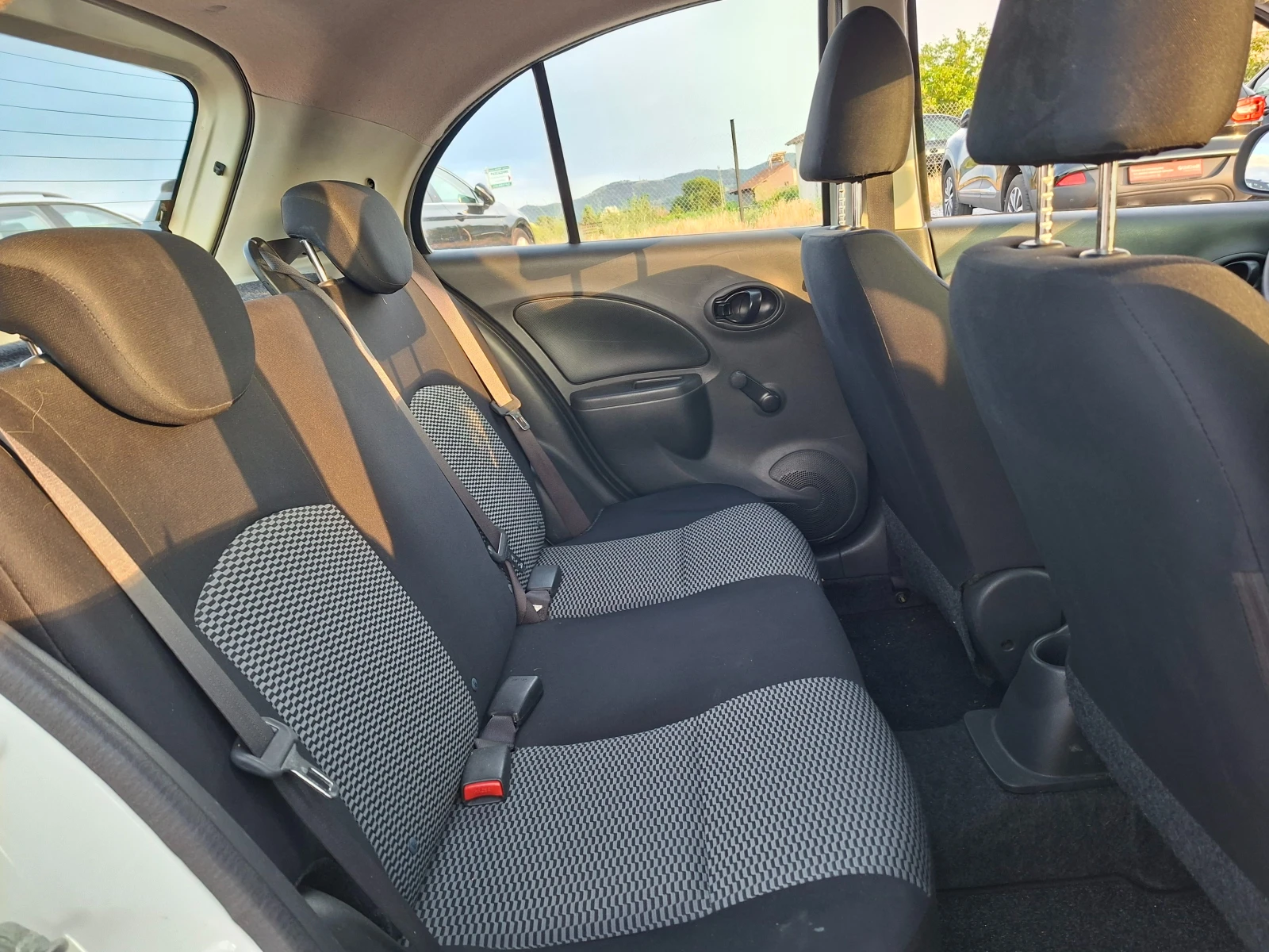 Nissan Micra 1.2i GPL* 36м. х 130EUR. * , снимка 13 - Автомобили и джипове - 52213338