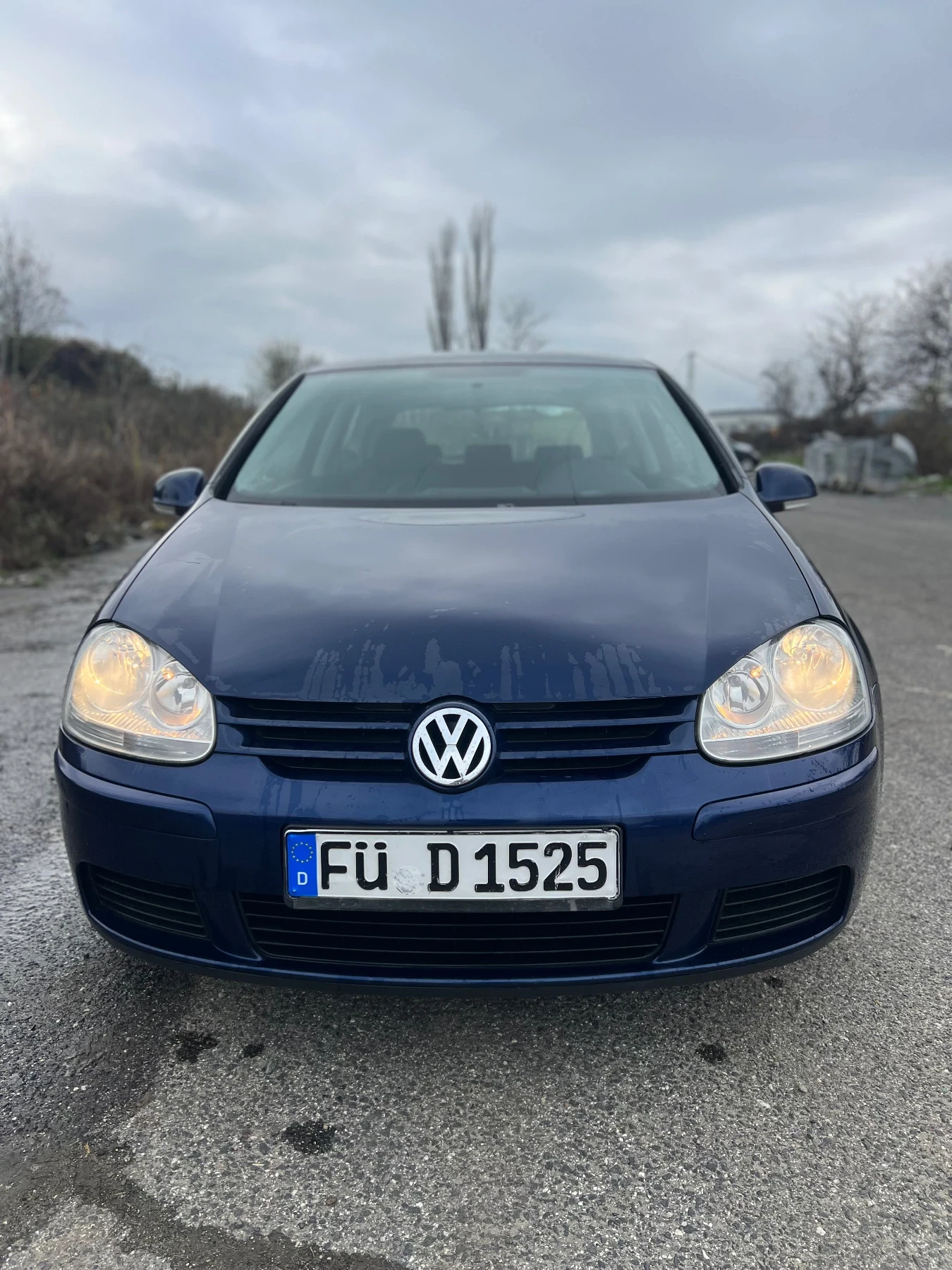 VW Golf 1.9 TDI Автоматик - изображение 6