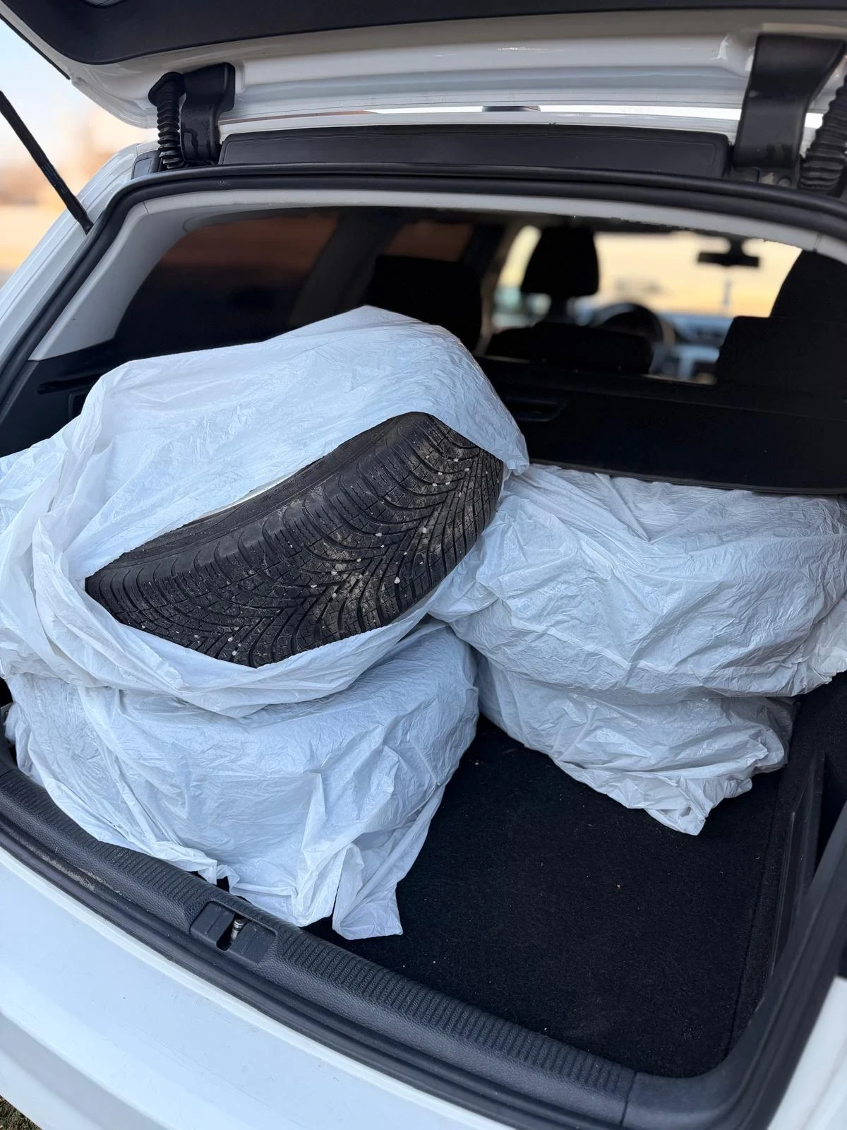 VW Passat 20 140 автоматик, снимка 13 - Автомобили и джипове - 53908727