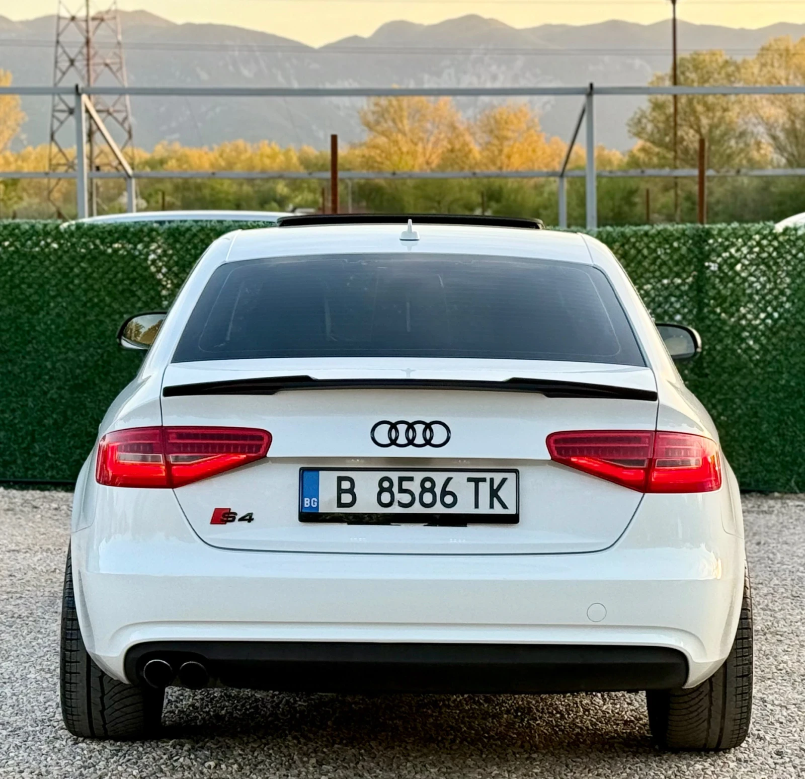 Audi A4 2.0Turbo 8ZF// 4x4* AVTOMAT* LED* FACELIFT, снимка 6 - Автомобили и джипове - 53915722