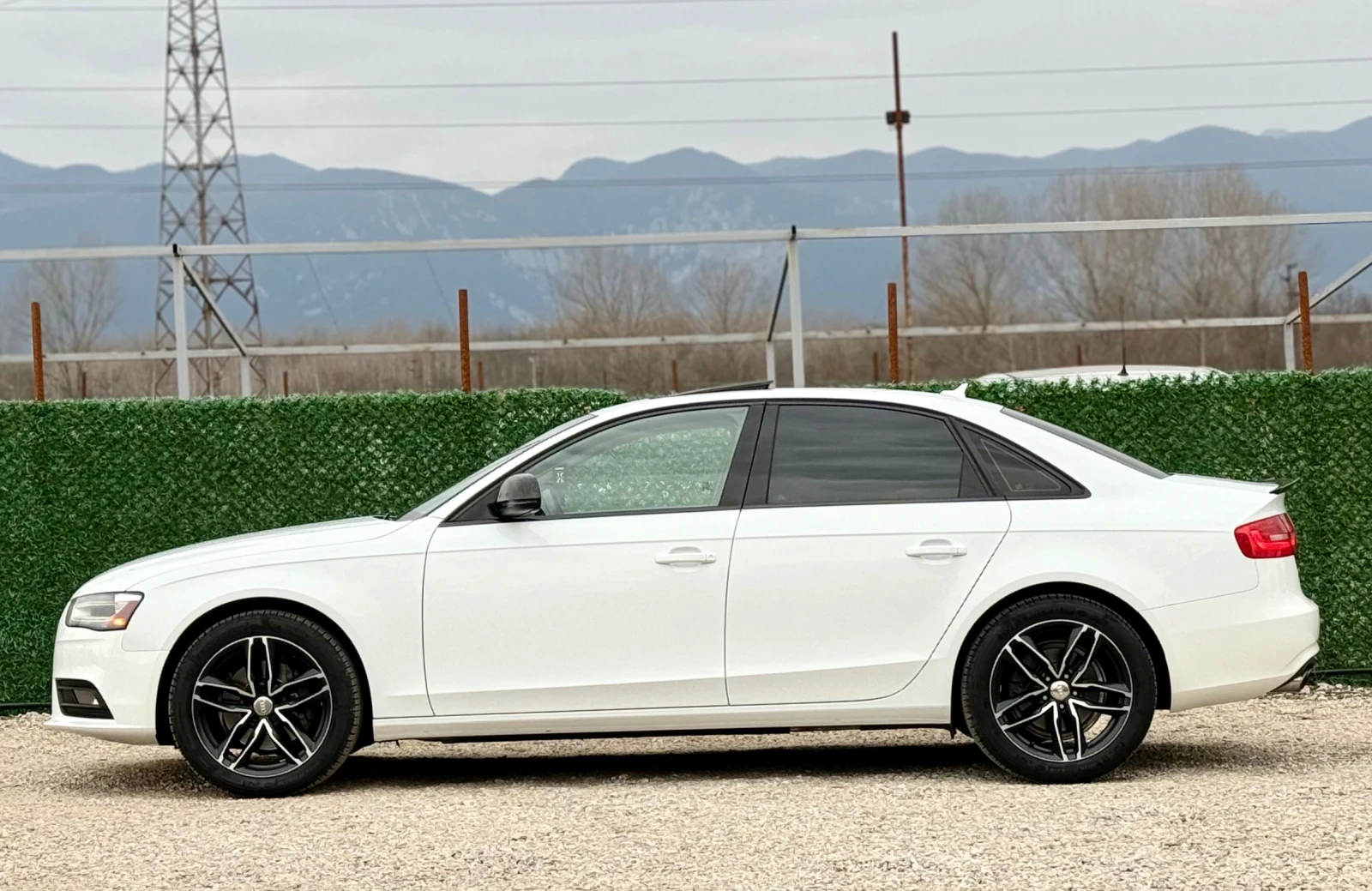 Audi A4 2.0Turbo 8ZF// 4x4* AVTOMAT* LED* FACELIFT, снимка 4 - Автомобили и джипове - 53915722