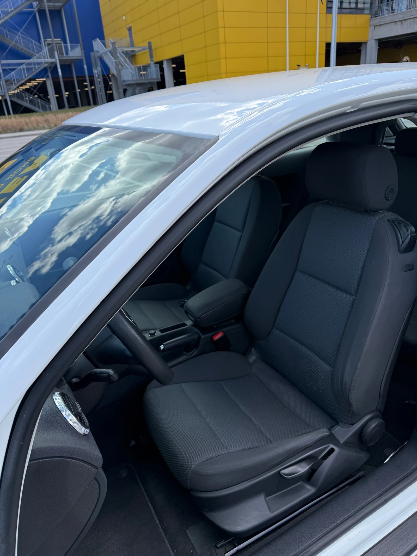 Audi A3 1.6 TDI, снимка 7 - Автомобили и джипове - 54207673