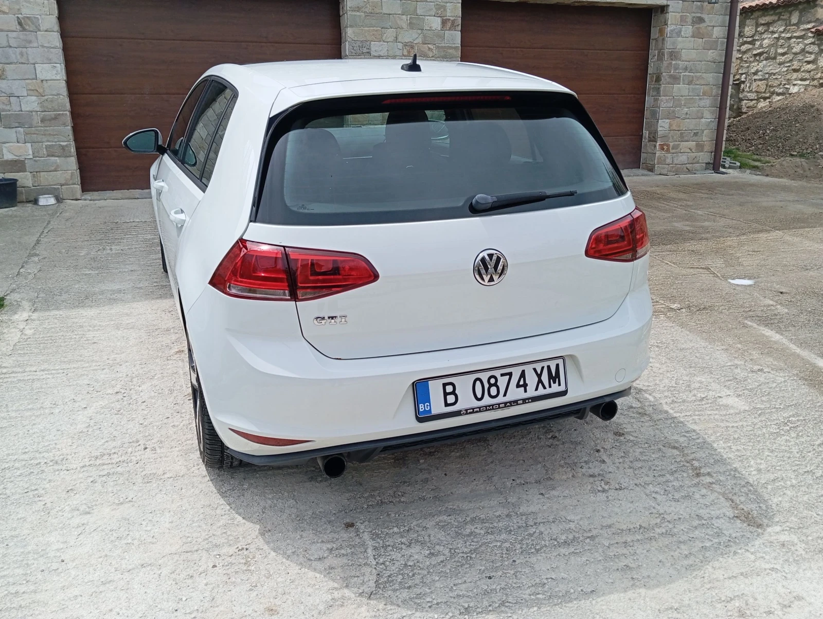 VW Golf 2.0 GTI, снимка 5 - Автомобили и джипове - 54413663