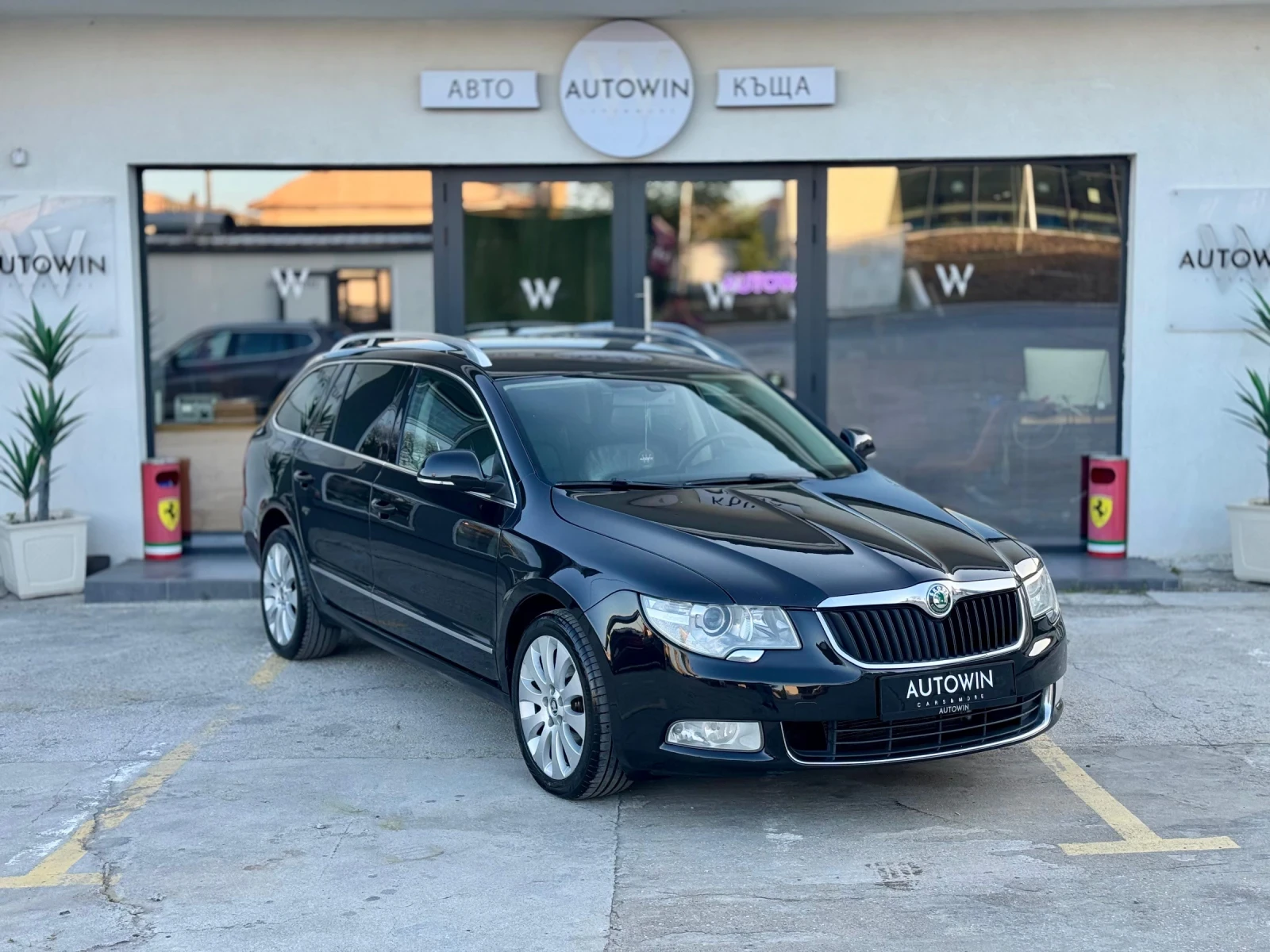Skoda Superb 2.0 TDI 170кс DSG, снимка 2 - Автомобили и джипове - 54551159