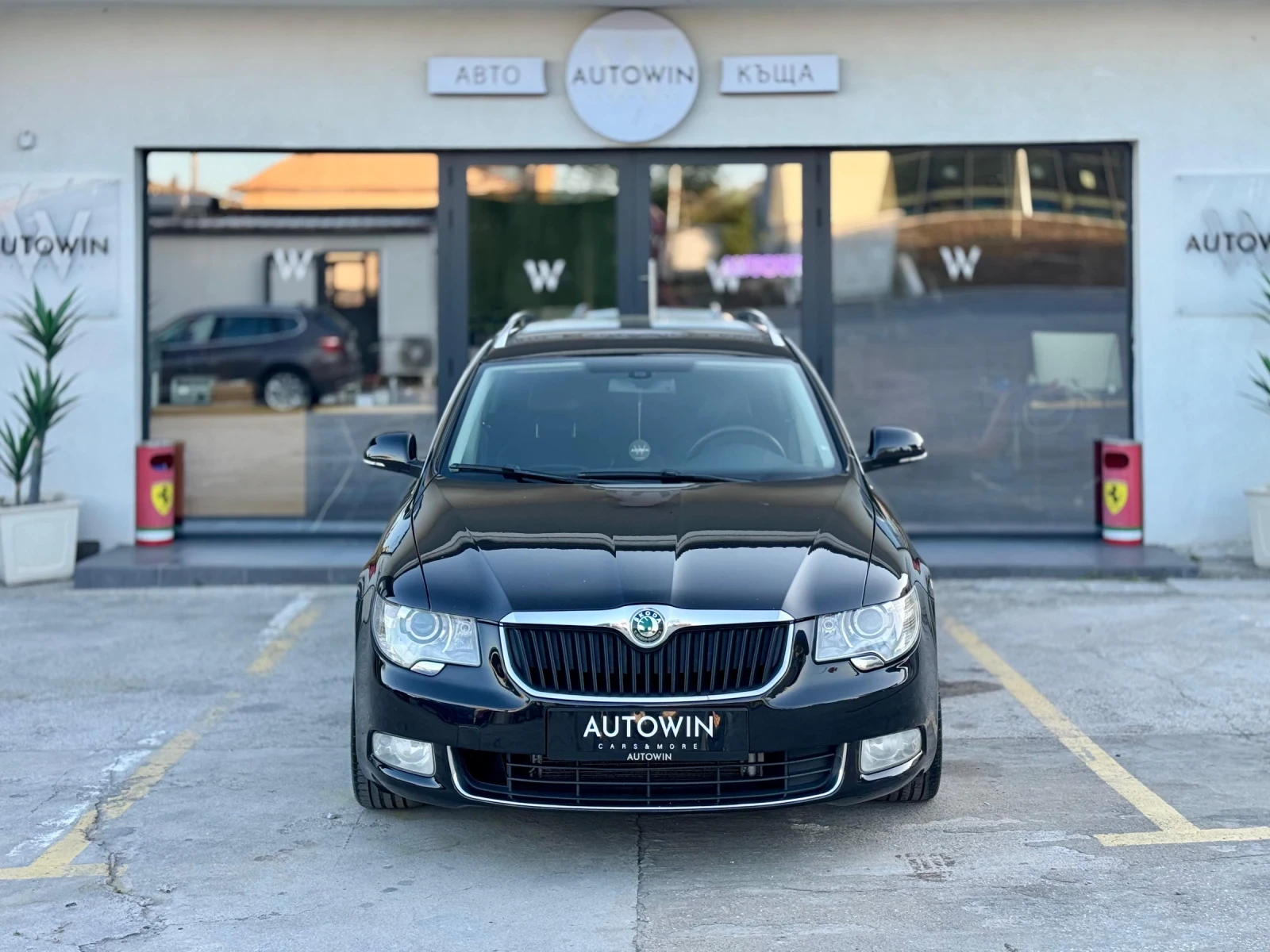 Skoda Superb 2.0 TDI 170кс DSG, снимка 3 - Автомобили и джипове - 54551159