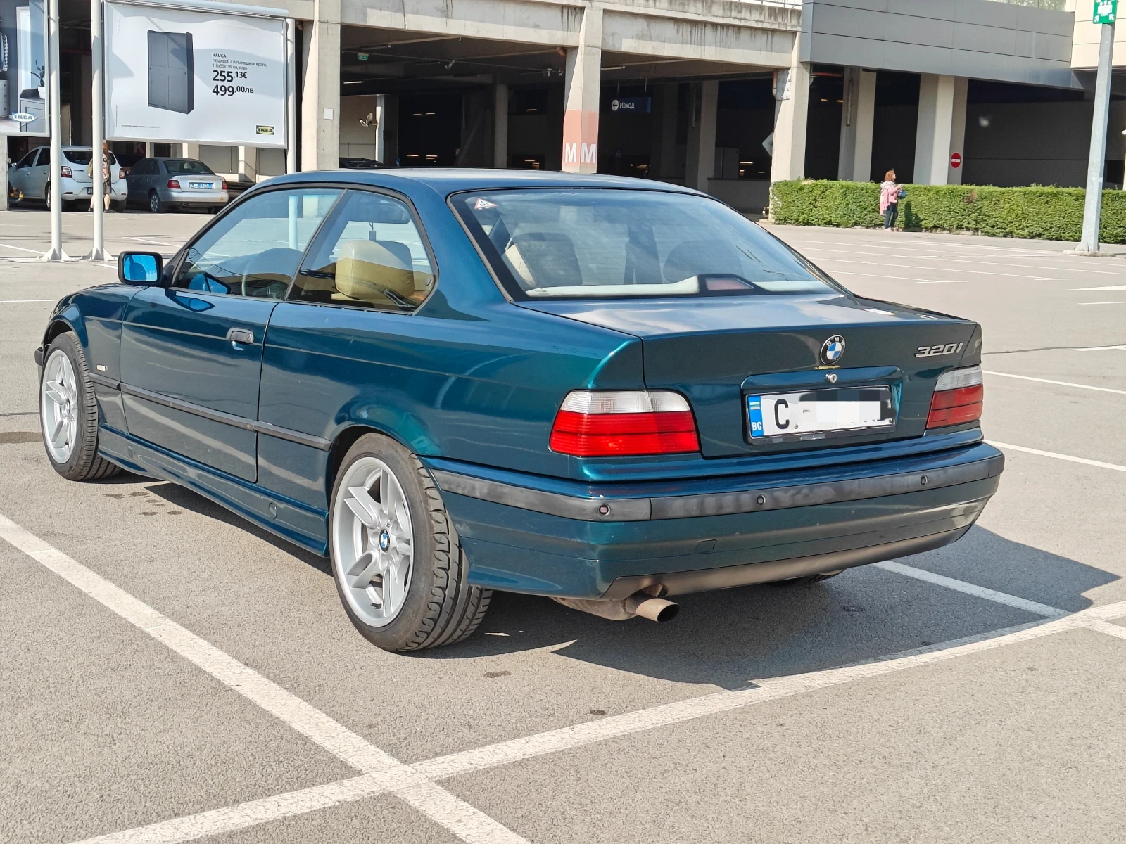 BMW 320 320i , снимка 11 - Автомобили и джипове - 54605315