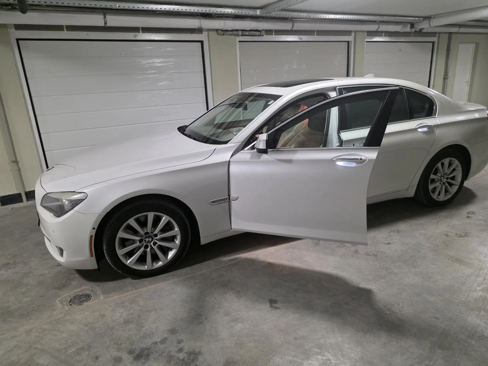 BMW 750 LI 