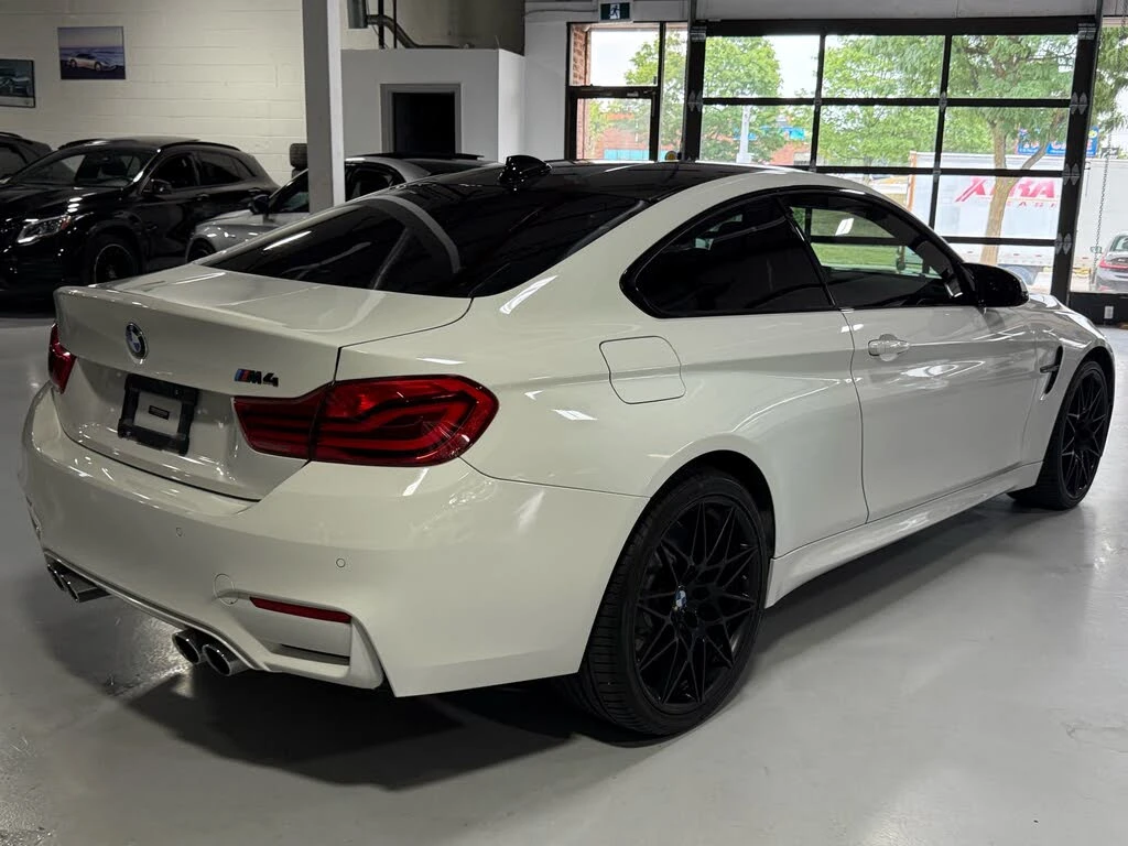 BMW M4 * АвтоКредит * (ЦЕНА ДО БГ), снимка 5 - Автомобили и джипове - 54755259