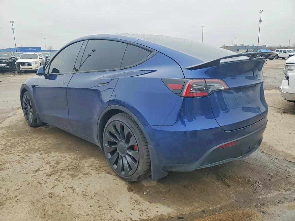 Tesla Model Y, снимка 2 - Автомобили и джипове - 54805440