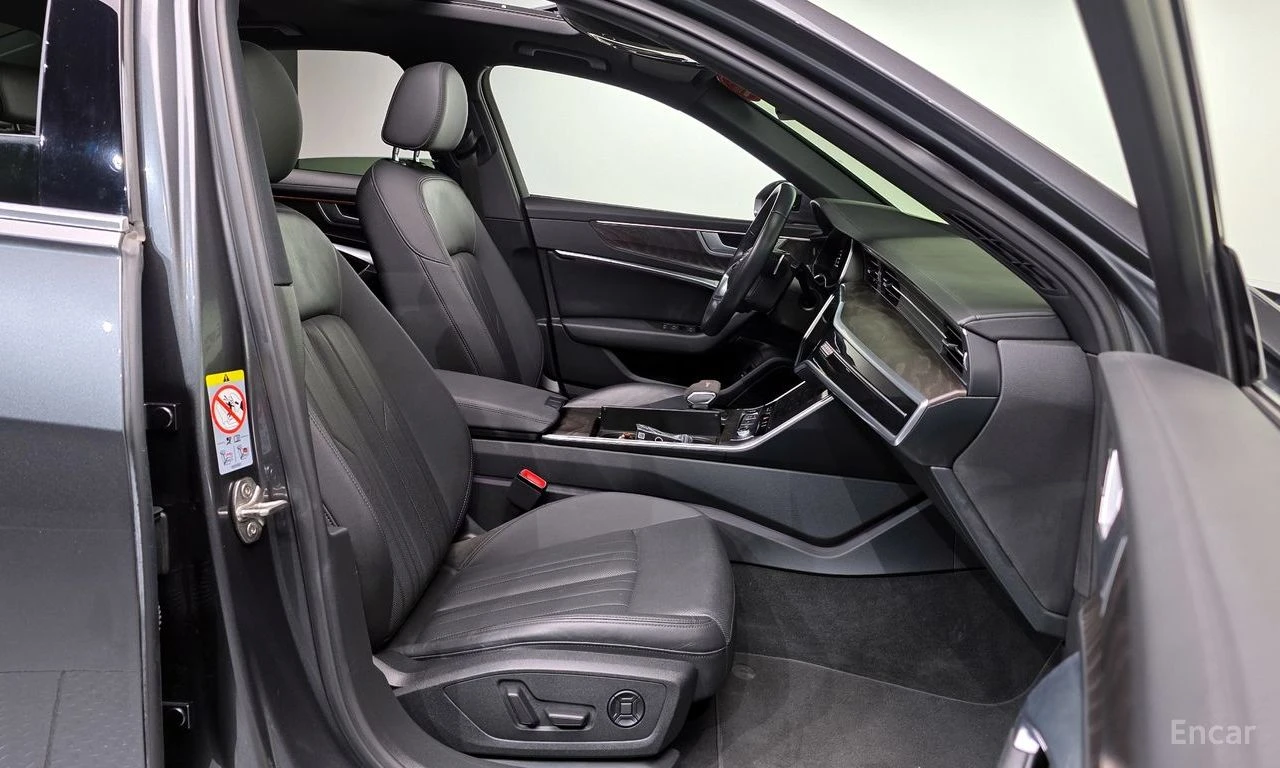 Audi A6 45TFSI* MATRIX* S* LINE* ДИСТРОНИК* ОБДУХВАНЕ* ХЕД, снимка 13 - Автомобили и джипове - 55003155