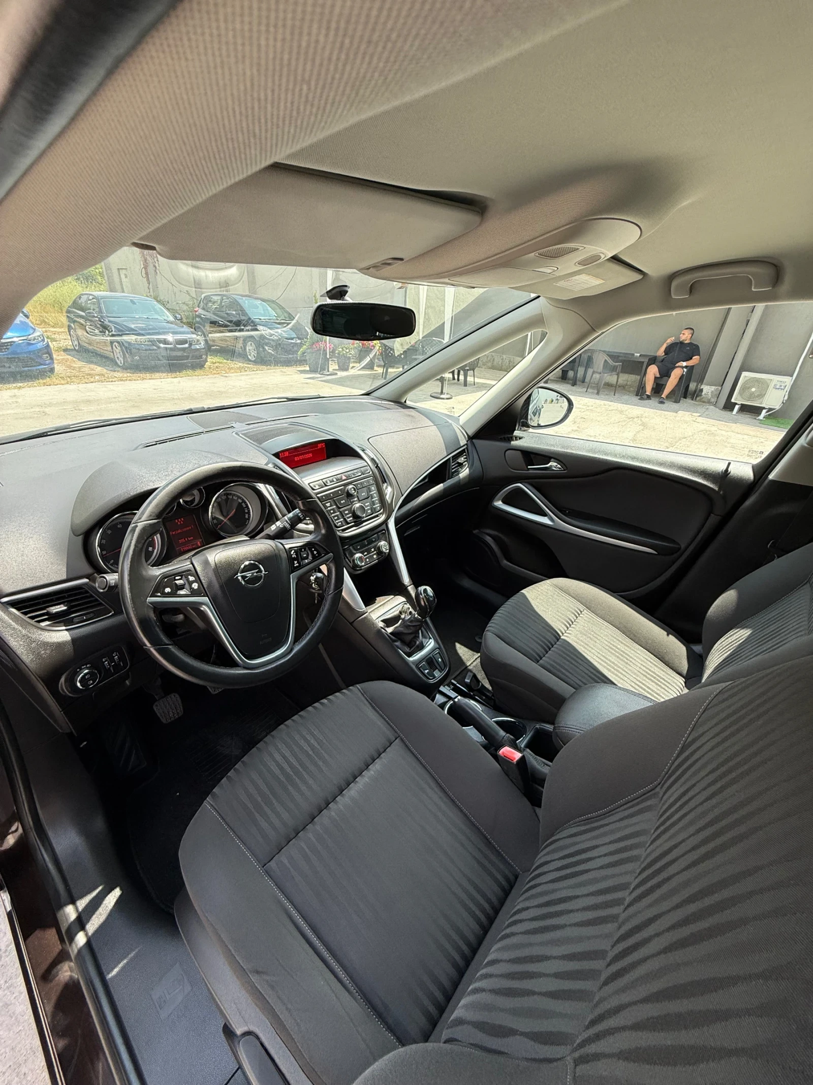 Opel Zafira 6+ 1* TOP* , снимка 8 - Автомобили и джипове - 55144202
