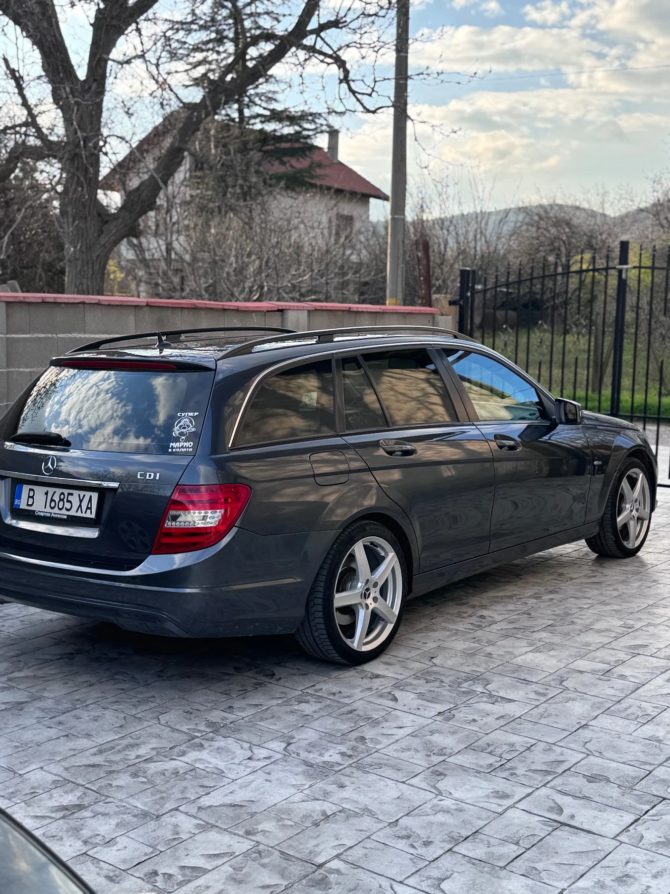 Mercedes-Benz C 220, снимка 3 - Автомобили и джипове - 55450875