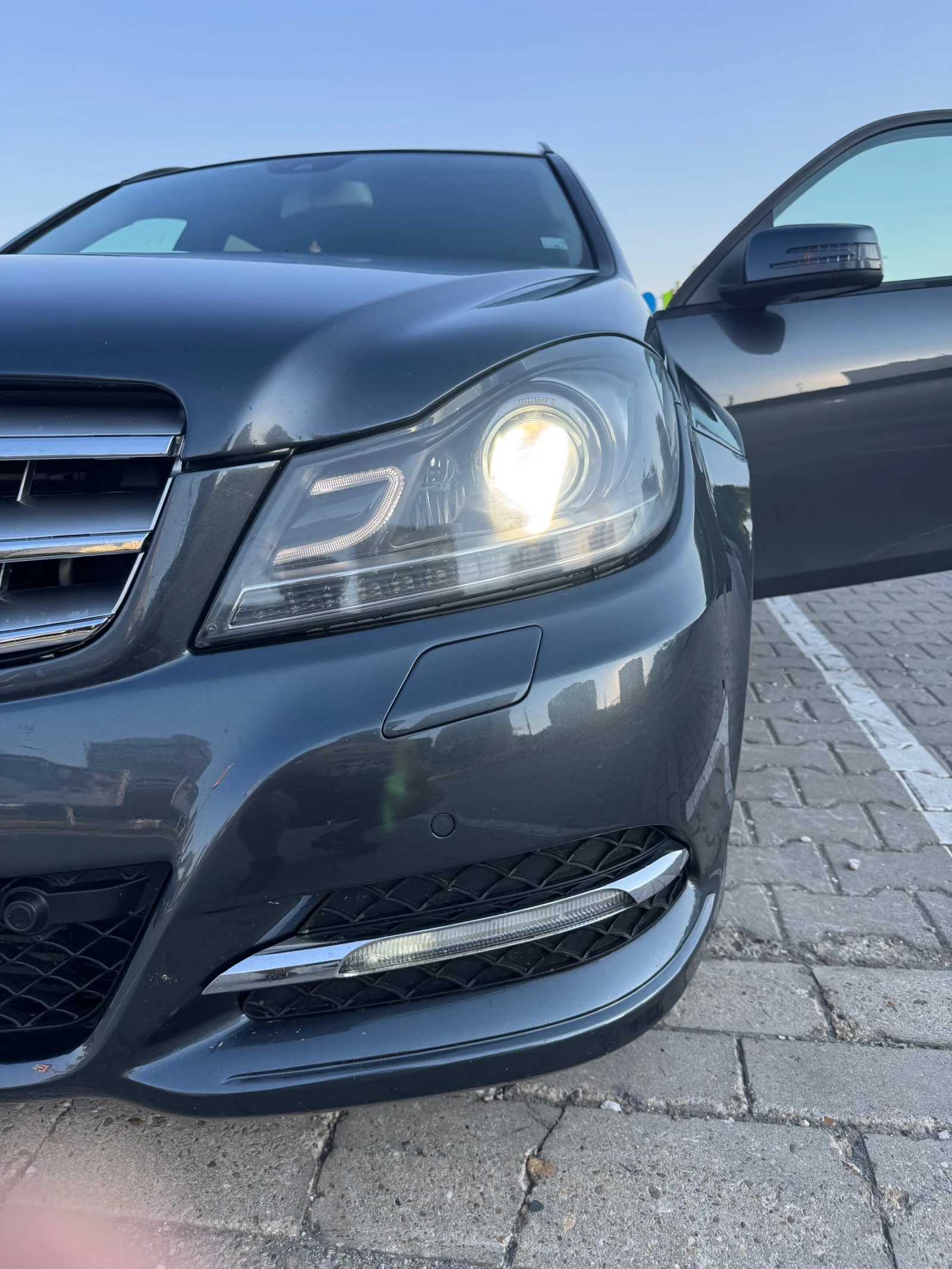Mercedes-Benz C 220, снимка 7 - Автомобили и джипове - 55450875